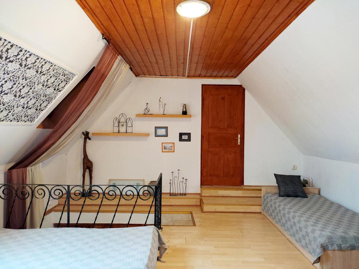 Monami Art Apartman Vác Extérieur photo